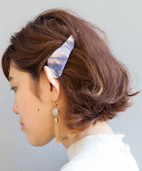 ショートヘアの方必見 自分でできるお呼ばれスタイル バレッタ編 お呼ばれスタイル情報サイト Oyobare Jp